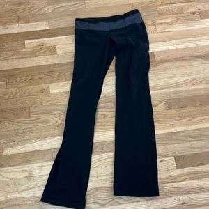 Lulu lemon size 8 yoga pants